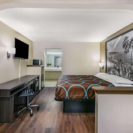 Super 8 By Wyndham Moss Point Motel Dış mekan fotoğraf